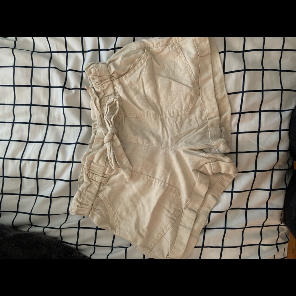Cream paper bag linen shorts
